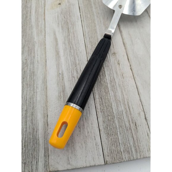 Top Drawer Stainless Steel Slotted Spatula With Drain Hole Black Yellow Handle - Picture 6 of 7